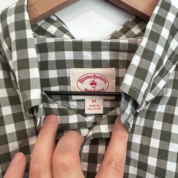 Brooks Brothers Plaid Long Sleeve Button Up Shirt Green Size M - Picture 7 of 7